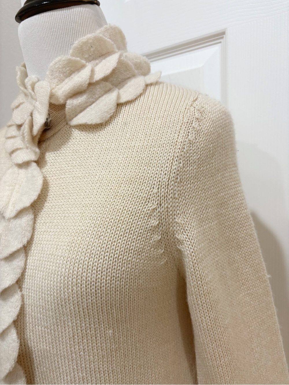 MOTH Anthropologie Wool Womens Cream Decorative Trim Sweater Medium - Picture 2 of 4